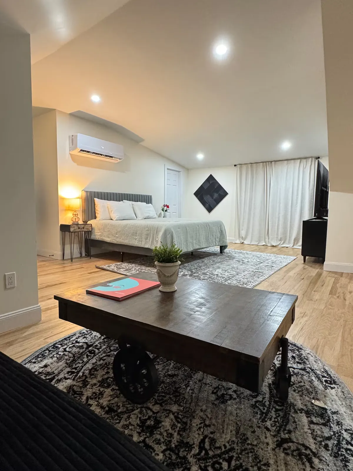 Primary suite with sitting area